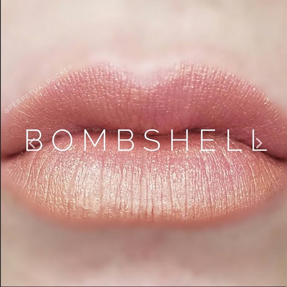 Bombshell LipSense - Picture 3 of 3